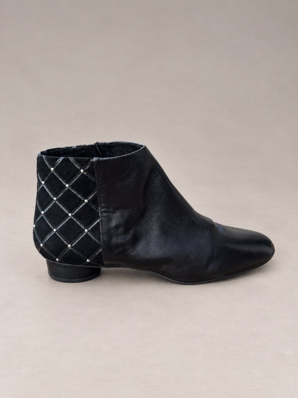 Karl Lagerfeld Paris Fauna Black Leather Ankle Booties Flat Boots Sz 10